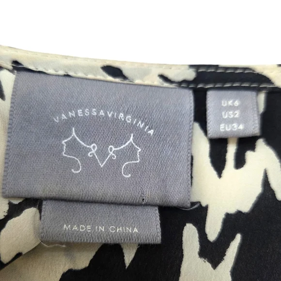 Anthropologie Vanessa Virginia Silk Maxi Dress Womens 2 Red Black Eclectic Artsy - Picture 12 of 12